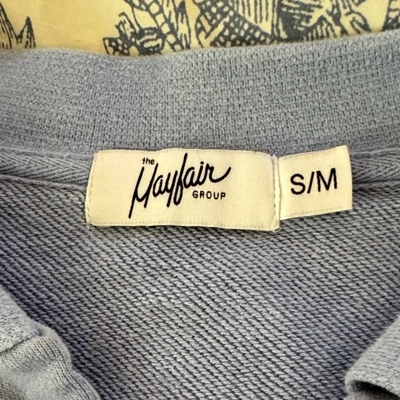 Blue Graphic Women's Sweater - Picture 6 of 7